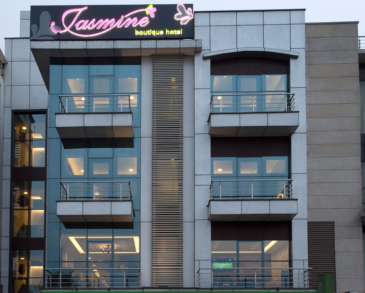 Jasmine Boutique Hotel Jasola Ню Делхи Екстериор снимка