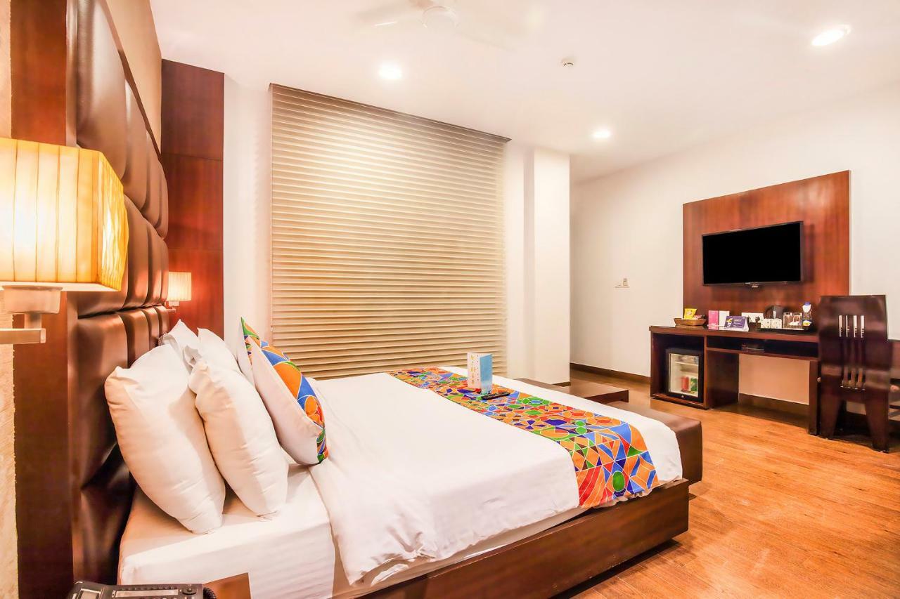 Jasmine Boutique Hotel Jasola Ню Делхи Екстериор снимка