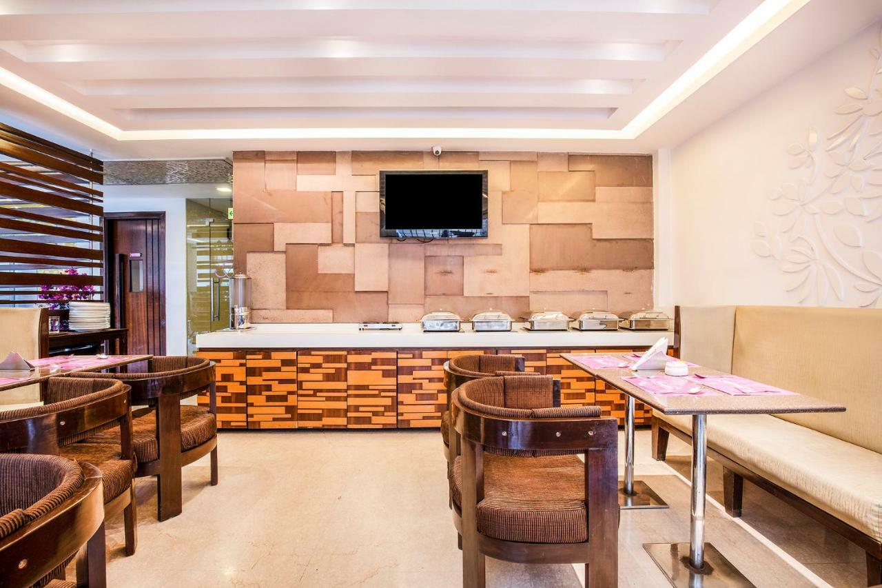 Jasmine Boutique Hotel Jasola Ню Делхи Екстериор снимка